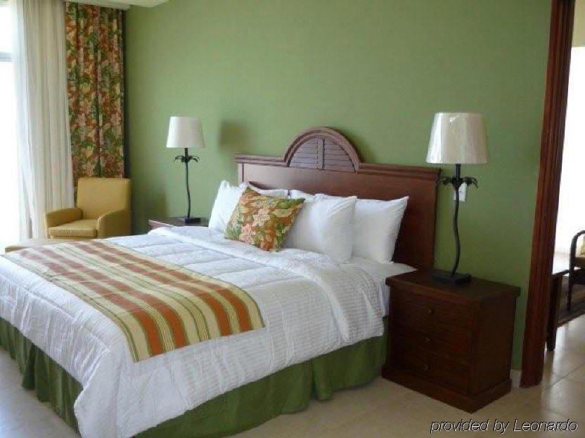 Gran Evenia Bijao Hotel Santa Clara  Ngoại thất bức ảnh A bedroom at the resort
