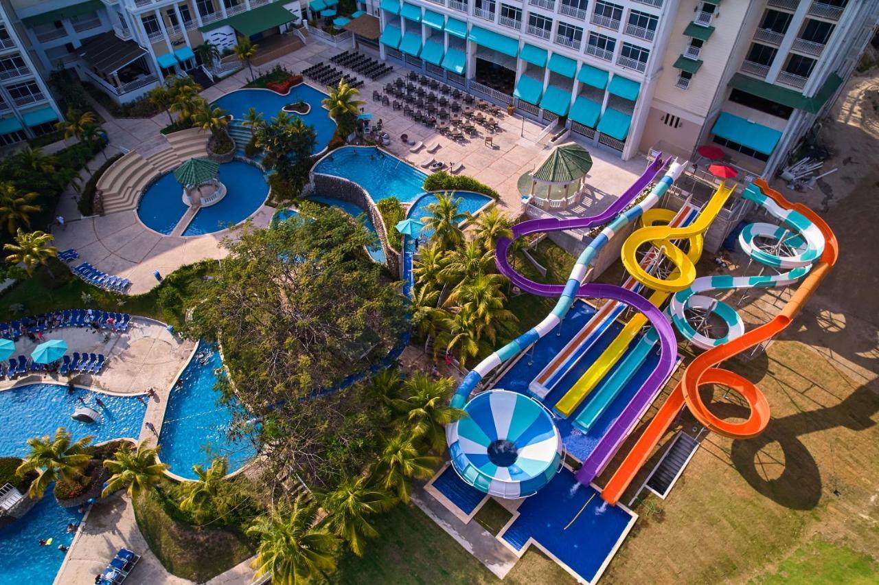Gran Evenia Bijao Hotel Santa Clara  Ngoại thất bức ảnh Aerial view of Splash Island